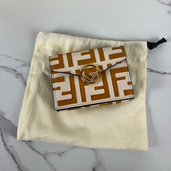 SOLD - Fendi Trifold Wallet - Picture 4 of 7